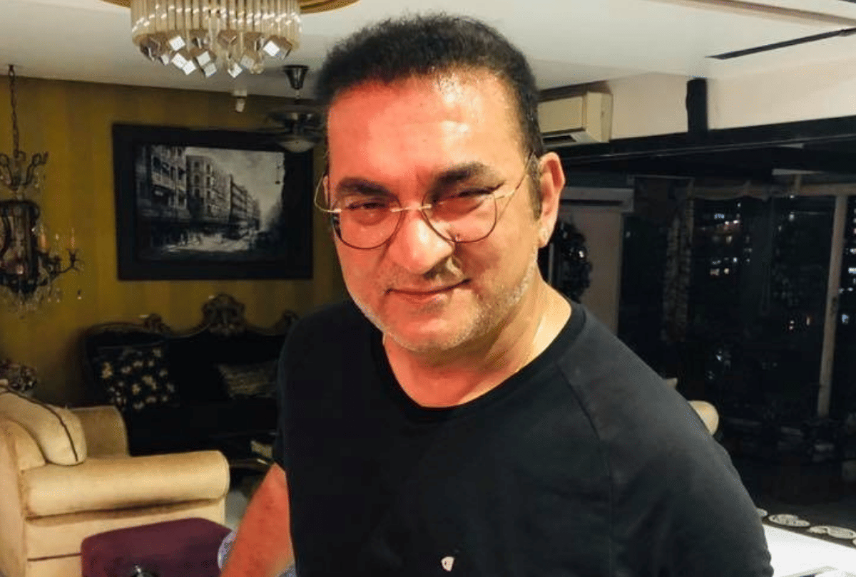 Bollywood Actors Who Finished Their Own Career Vivek Oberoi Abhijeet Bhattacharya Fardeen Khan Shakti Kapoor Shiny Ahuja