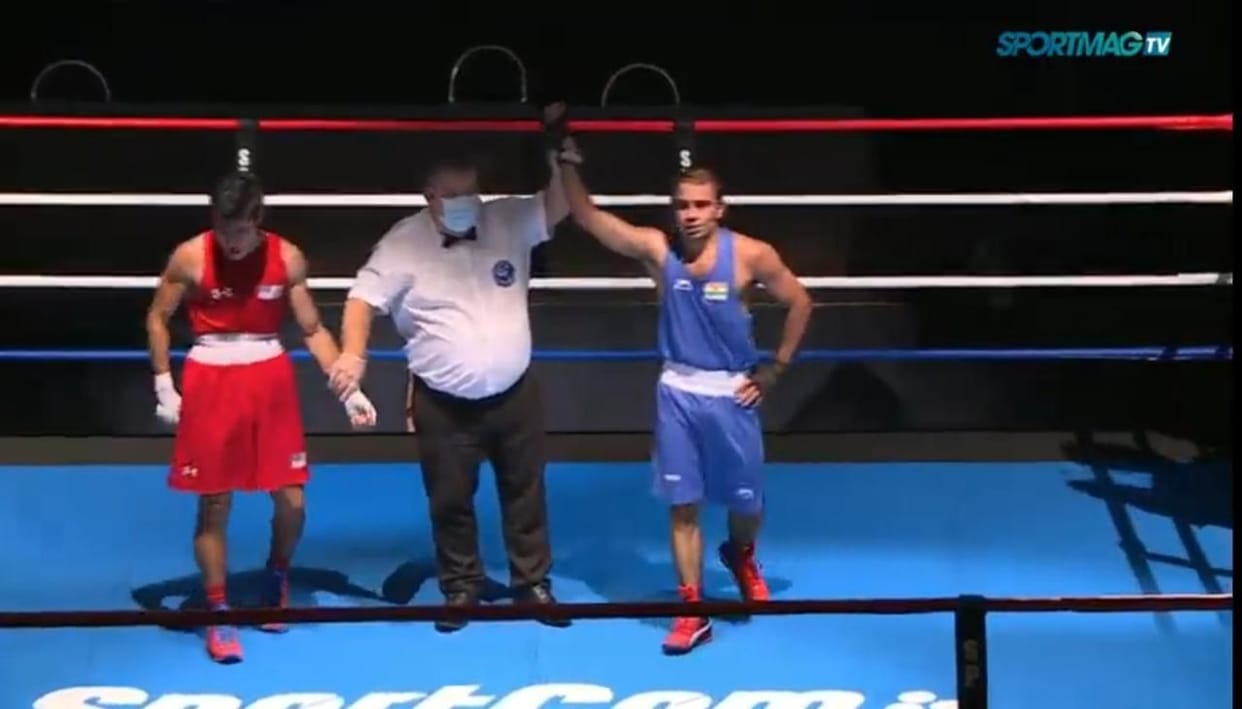 Amit defeated American boxer Harera in the invited tournament