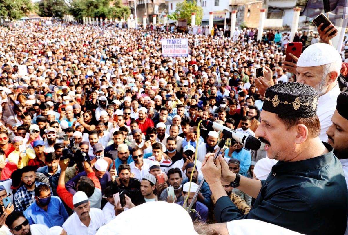 Bhopal : Muslim Community Protests Against France President Emmanuel Macron, Case Registered On Two Thousand People