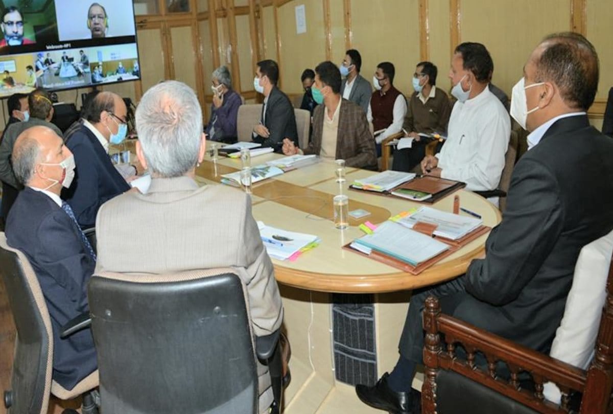 cm jairam thakur ordered Officials to expedite the work of airports construction