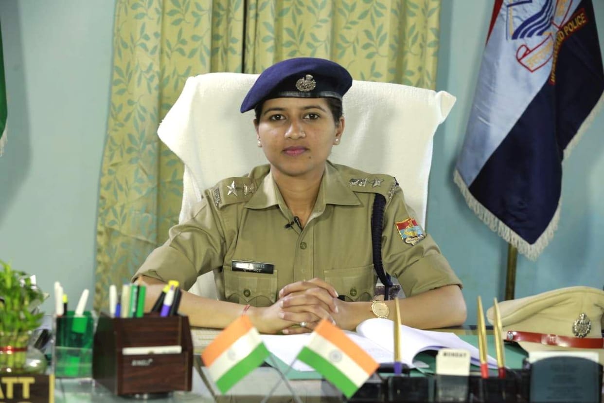 SDRF commander Trupti Bhatt won the Scotch Award