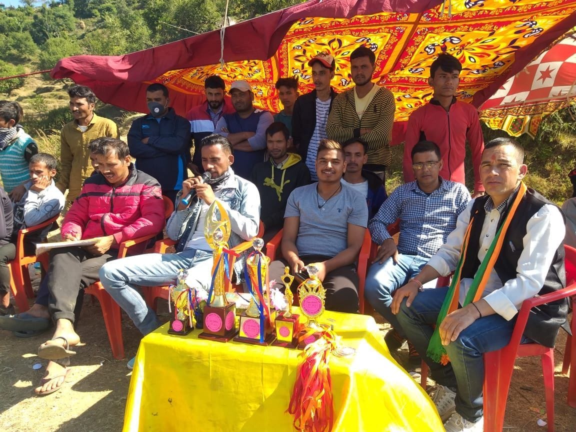 Nanda Devi Sports Club Rithasahib wins cricket trophy