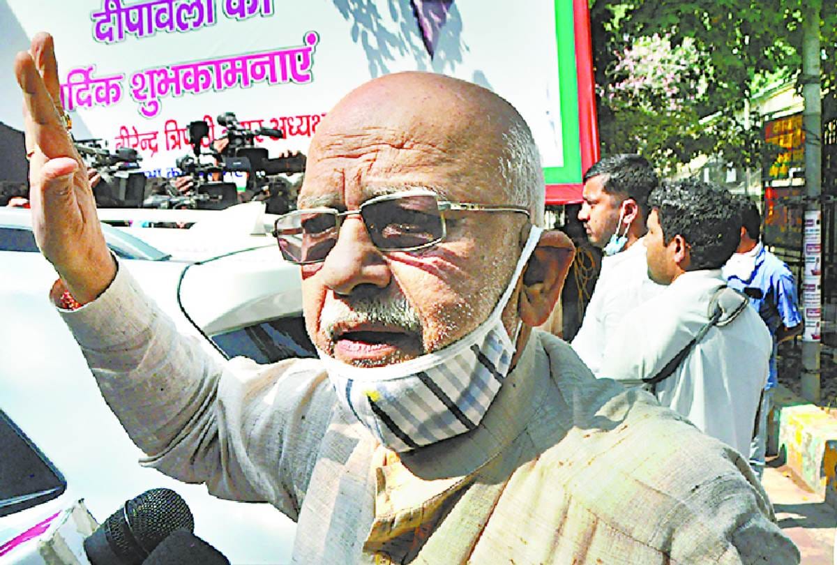 suspended MLA from BSP met former CM Akhilesh yadav