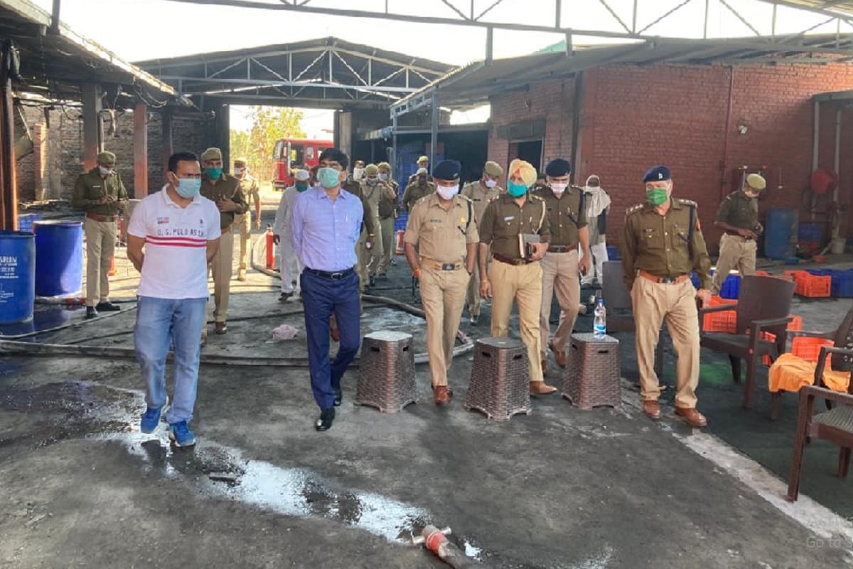 Saharanpur UP Fire News: Fire in a fireworks factory at Saharanpur and peopels injured