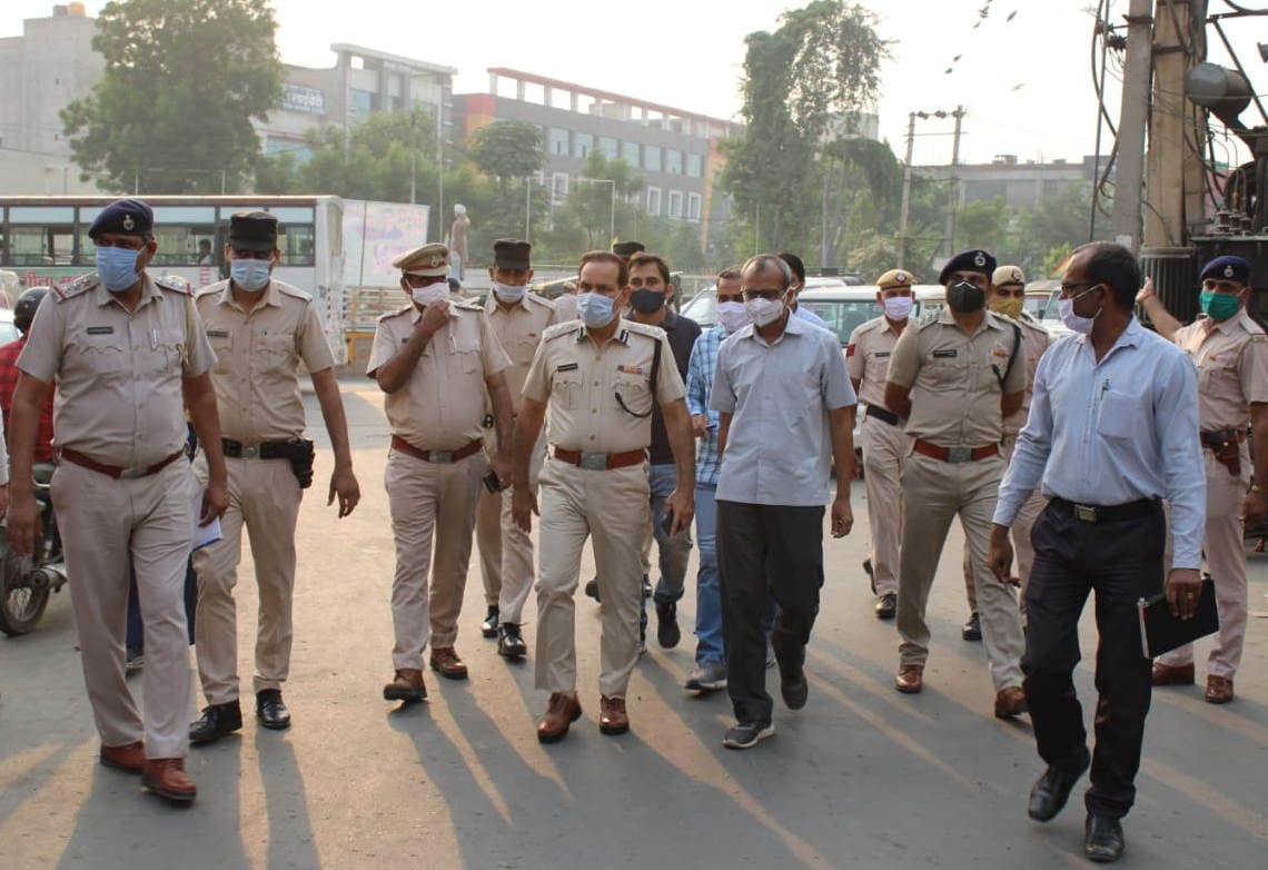 form 7 november four wheelars entry ban