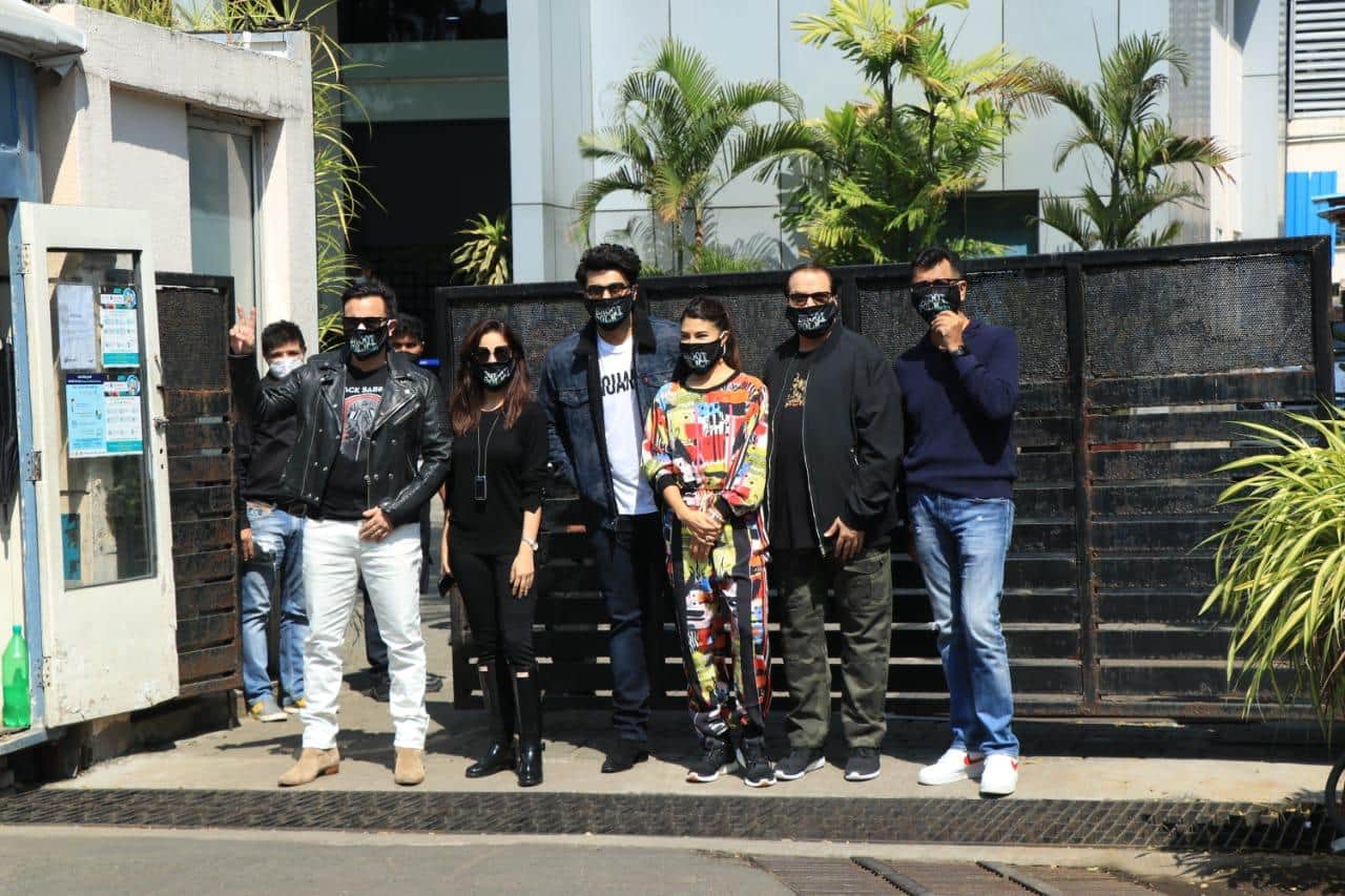 Saif Ali Khan Arjun Kapoor Jacqueline Fernandez and Yami Gautam has off to Dalhousie for Pawan Kripalani film Bhoot Police