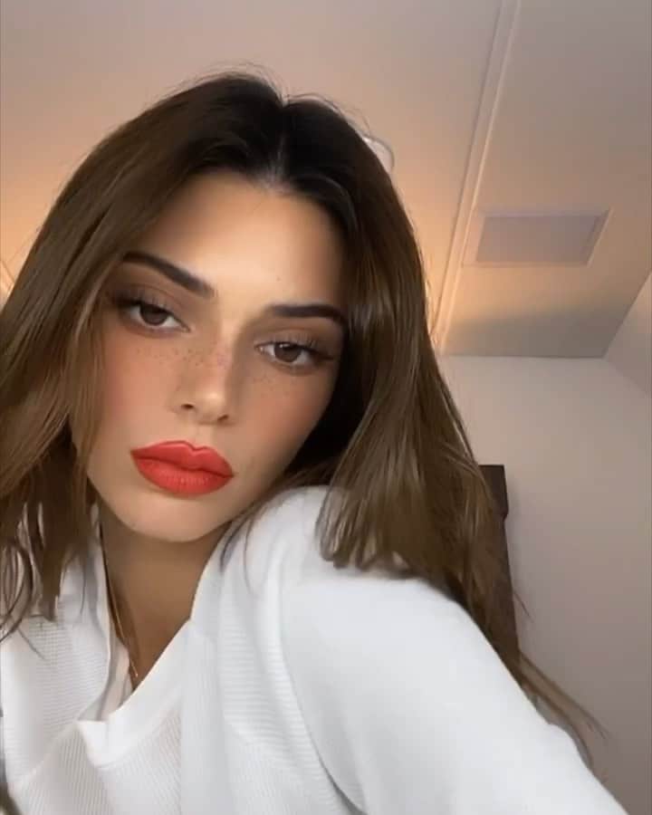 Kendall Jenner Birthday special know unknown facts about her