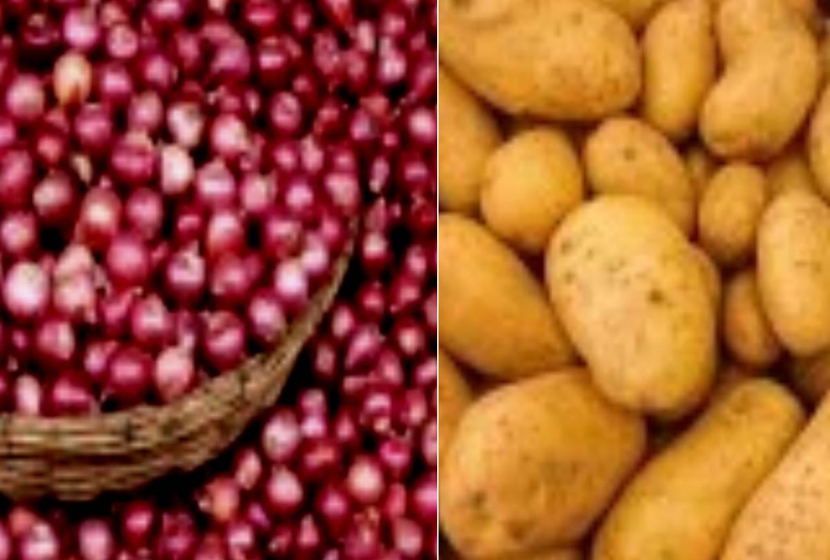 Onion prices being stabilised with buffer stock release, efforts on to soften tomato, potato rates