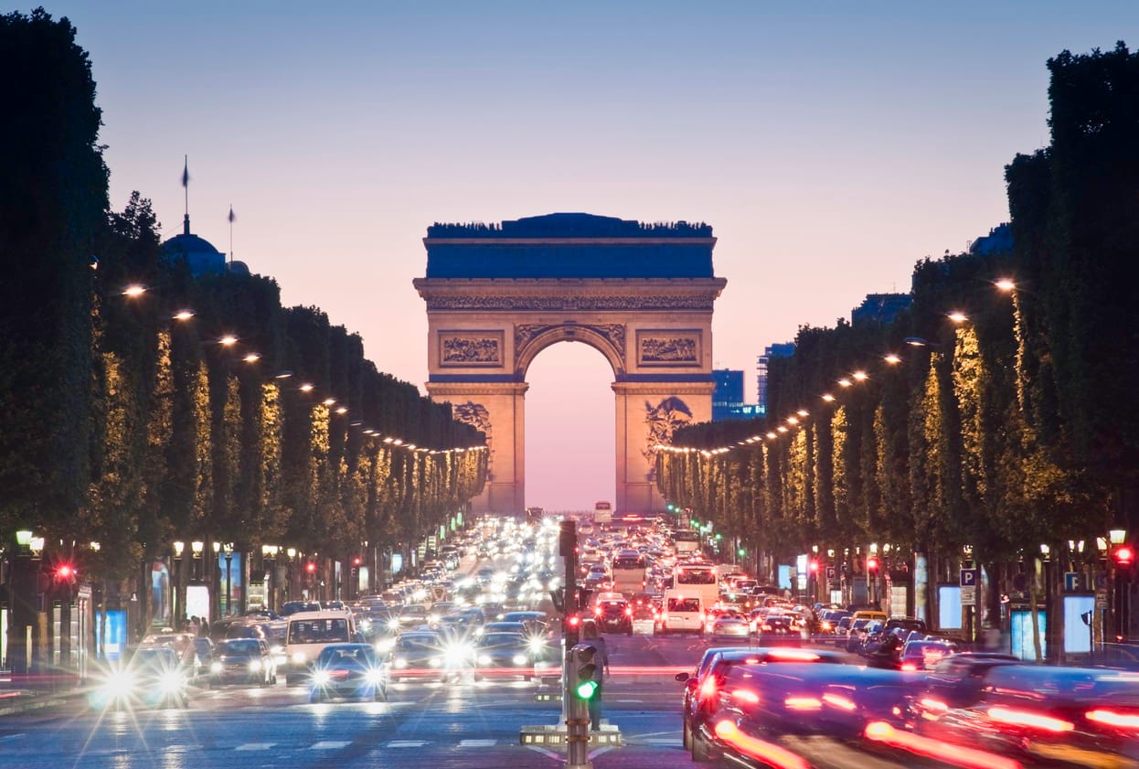 After lockdown youth can visit in 10 thousand places of the world France govt will spend 75 percent expenditure