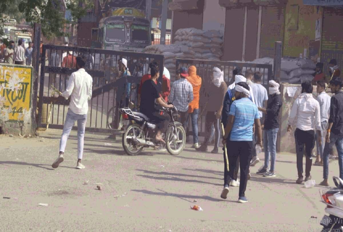 Nikita murder case: mob rages during mahapanchayat police lathicharged