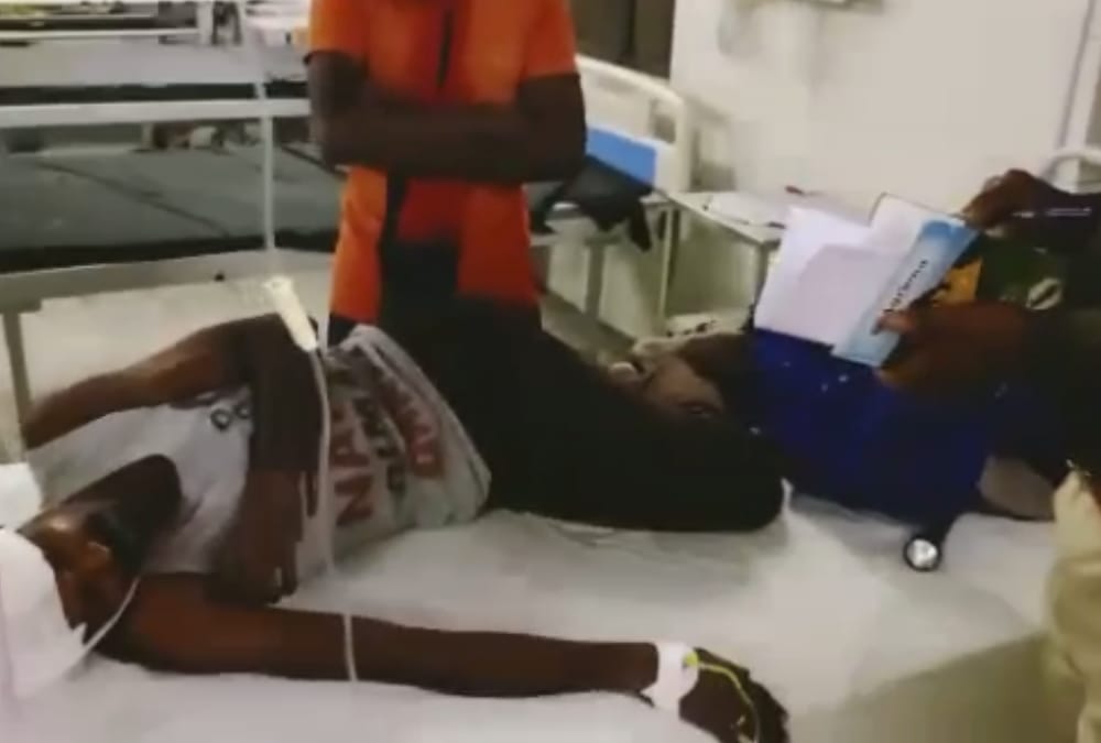 One died in a bloody clash between two brothers in Gonda.