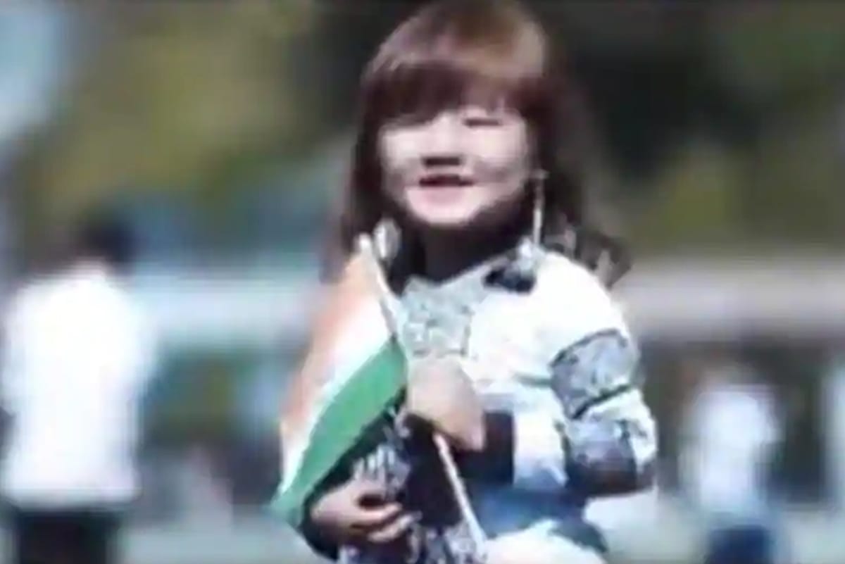 pm modi modi term adorable admirable four year old girl rendition of vande mataram zoramthanga esther hnamte