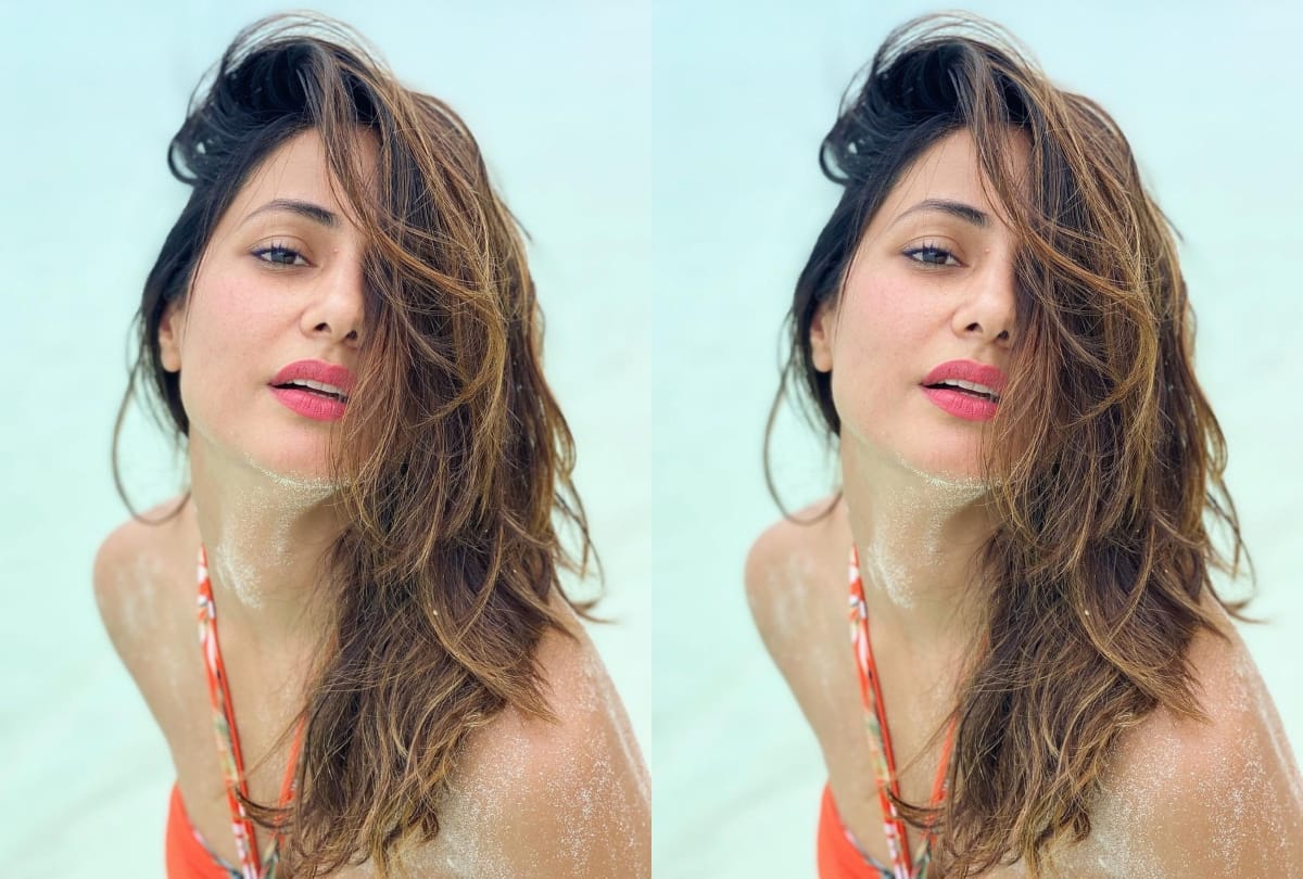 hina khan in maldives vacation poses in black lace striped dress this dress price can shock you