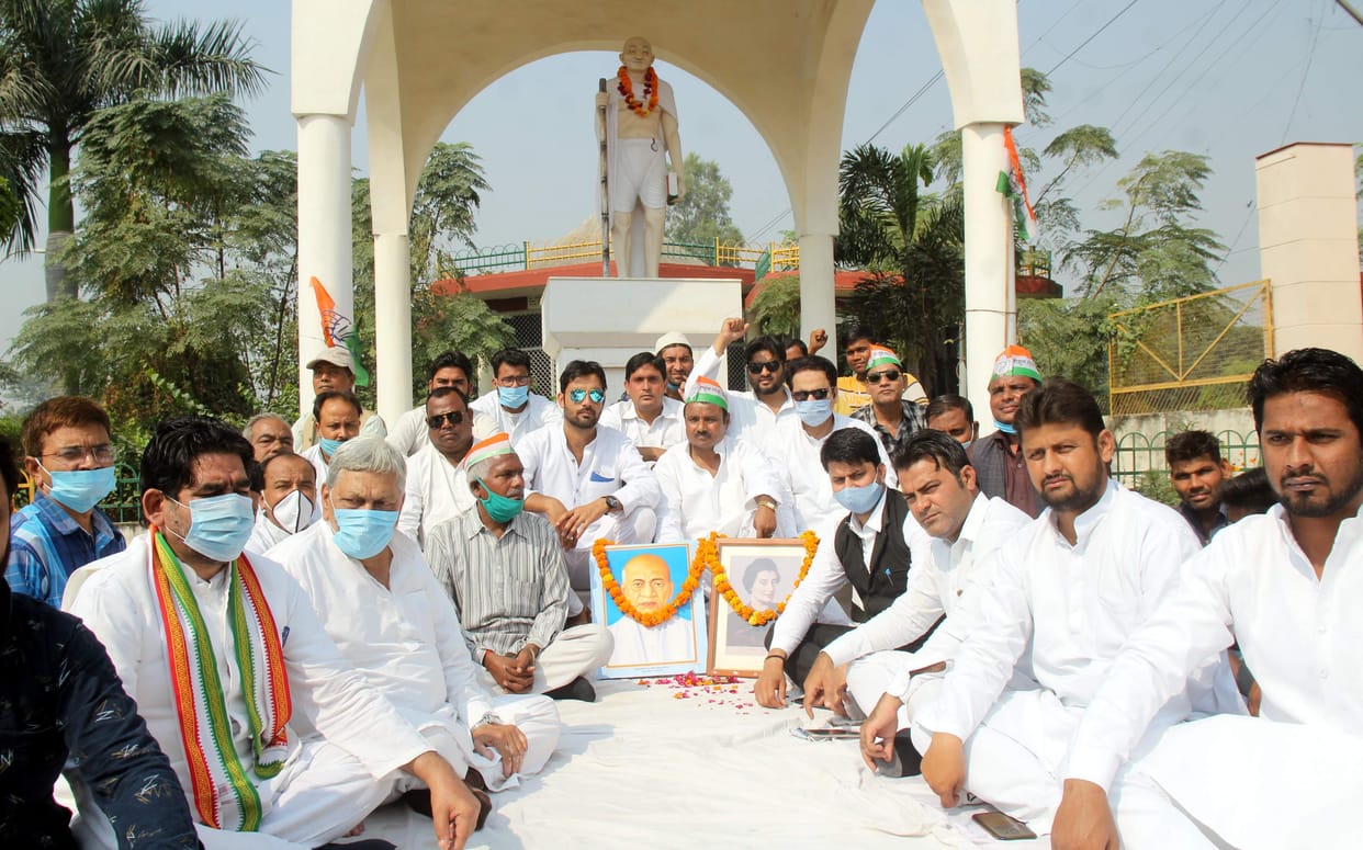 tribute to sardar patel and indira gandhi