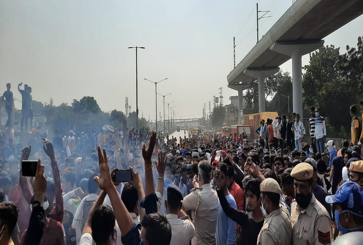 Nikita Tomar Ballabgarh Case News: crowd demands justice blocks faridabad Ballabhgarh highway
