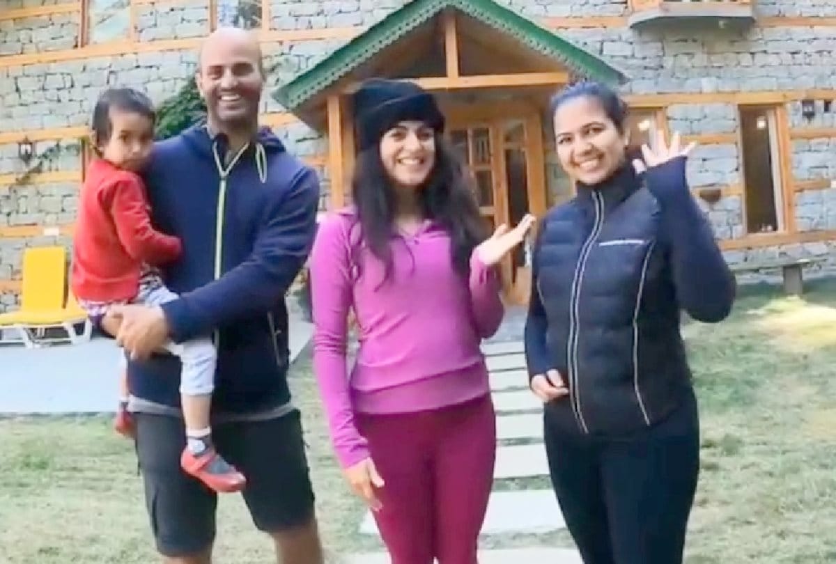 Actress Shenaz Treasury in tirthan valley Kullu himachal pradesh