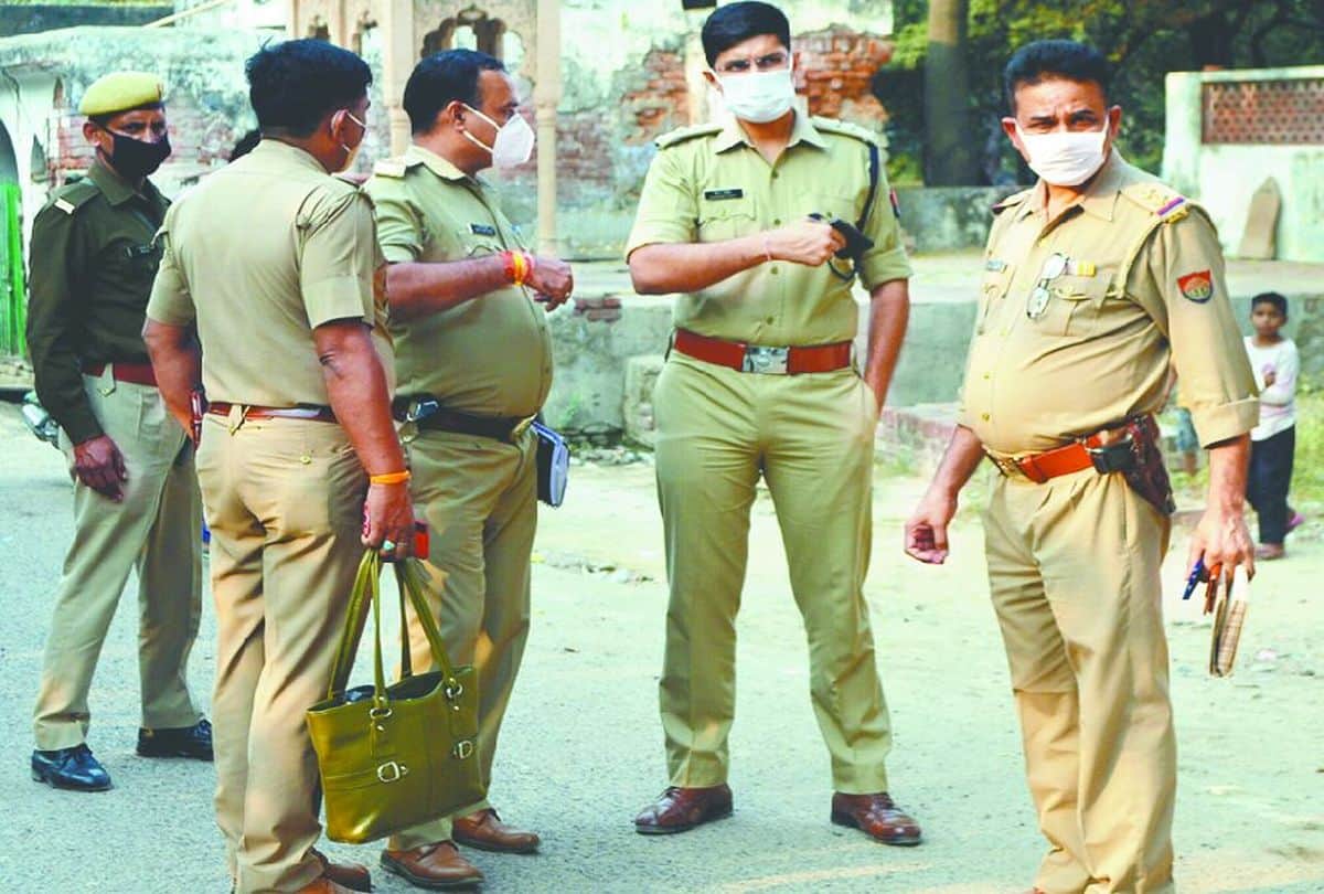 three man arrested for woman murder in agra