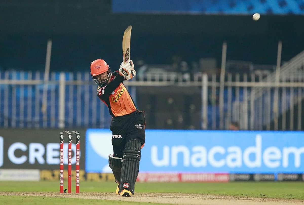 CSK vs SRH, IPL 2021: Chennai Super Kings VS SUNRISERS HYDERABAD Match Pics,Dhoni finishes off in style, sakshi dhoni reaction