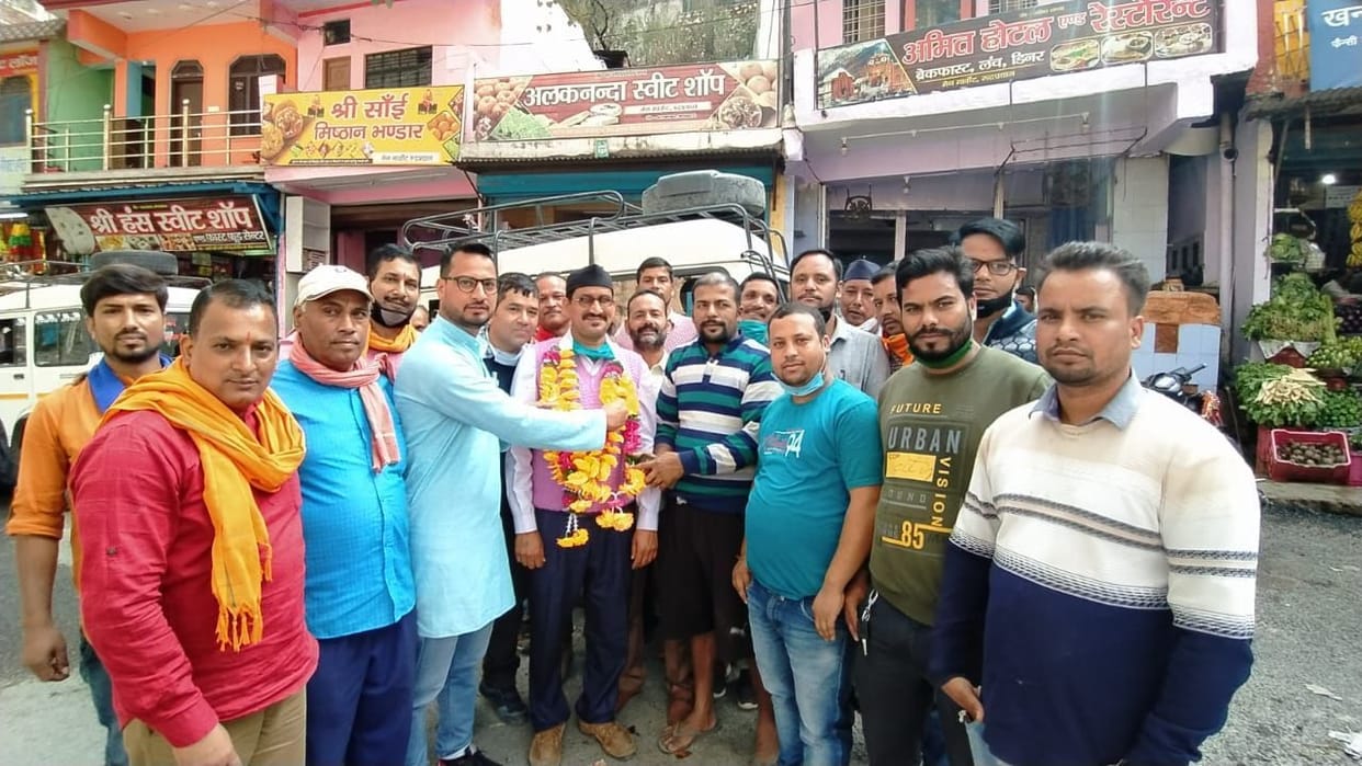 Reena father welcomed in village