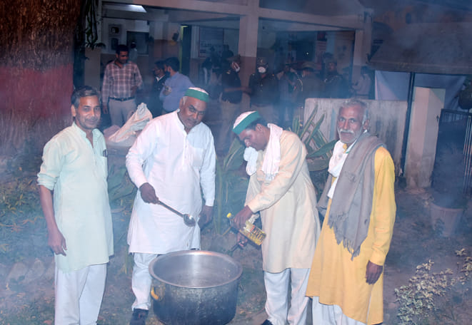 Bakiu's indecent strike in Collectorate