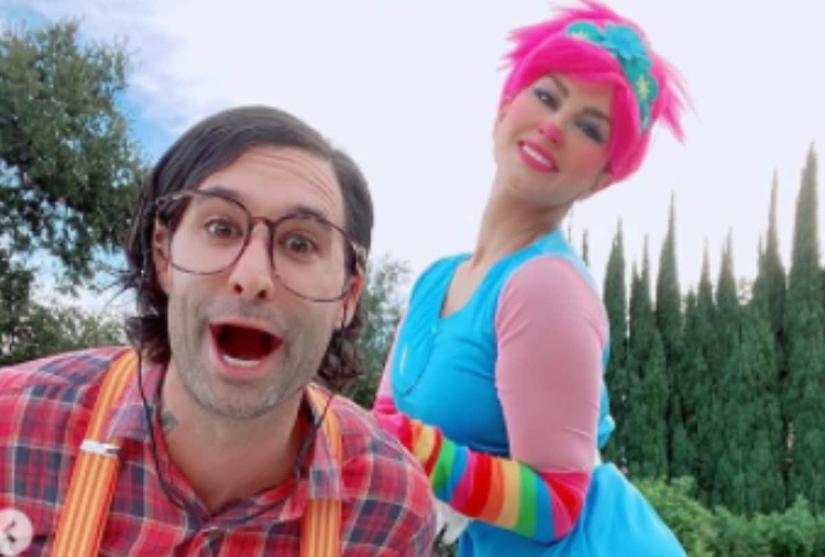 Halloween 2020 News Sunny Leone and Husband Daniel Weber See pics