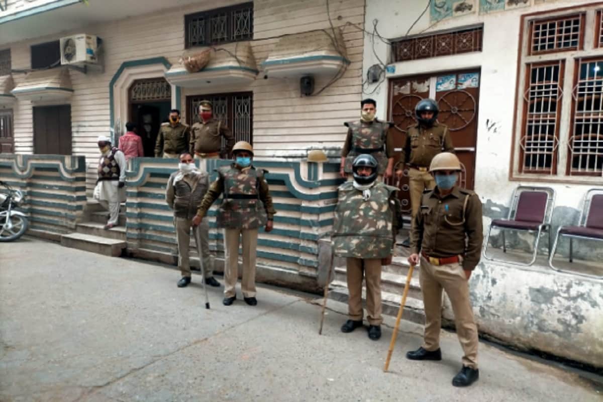 Shamli News: SP MLA Nahid Hassan ruckus with supporters for seven hours in Kairana