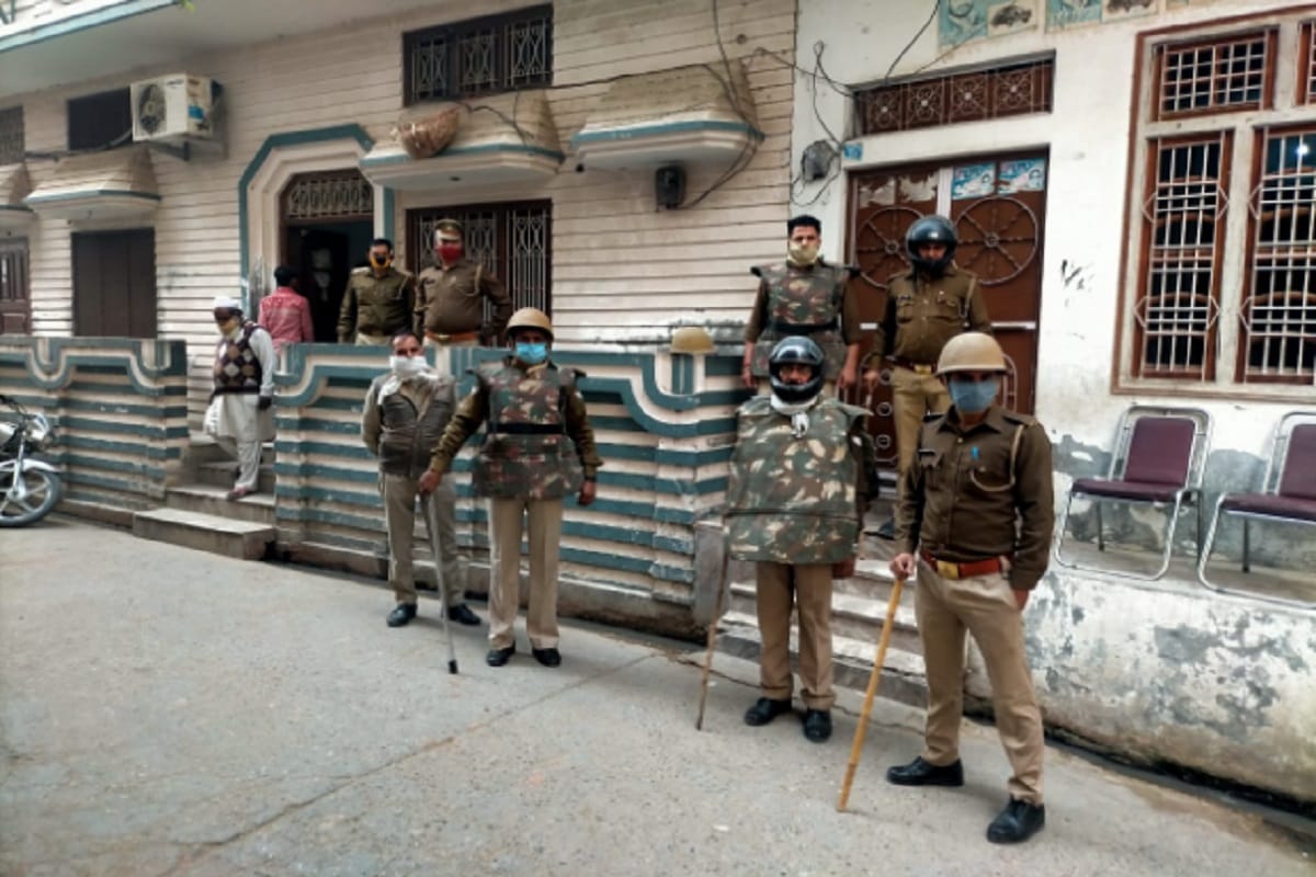 Shamli News: SP MLA Nahid Hassan ruckus with supporters for seven hours in Kairana
