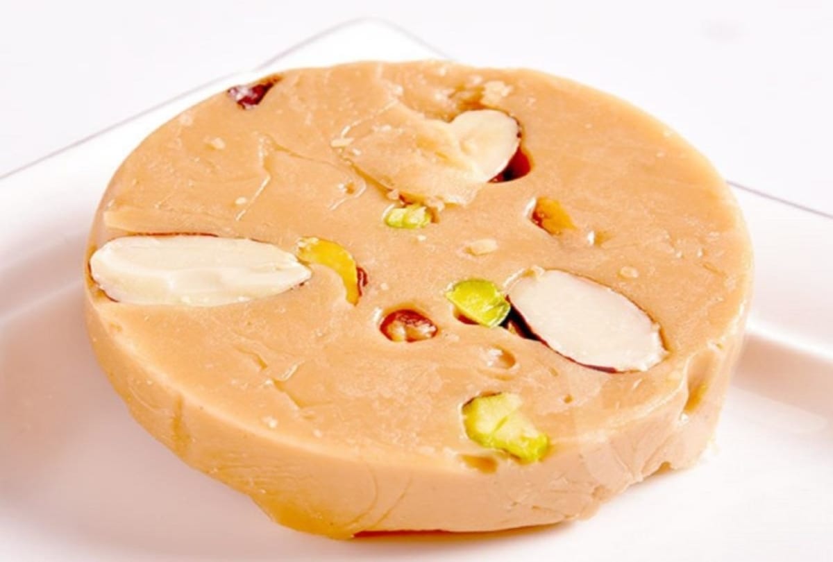 diwali 2020 food recipes try sohan halwa at home