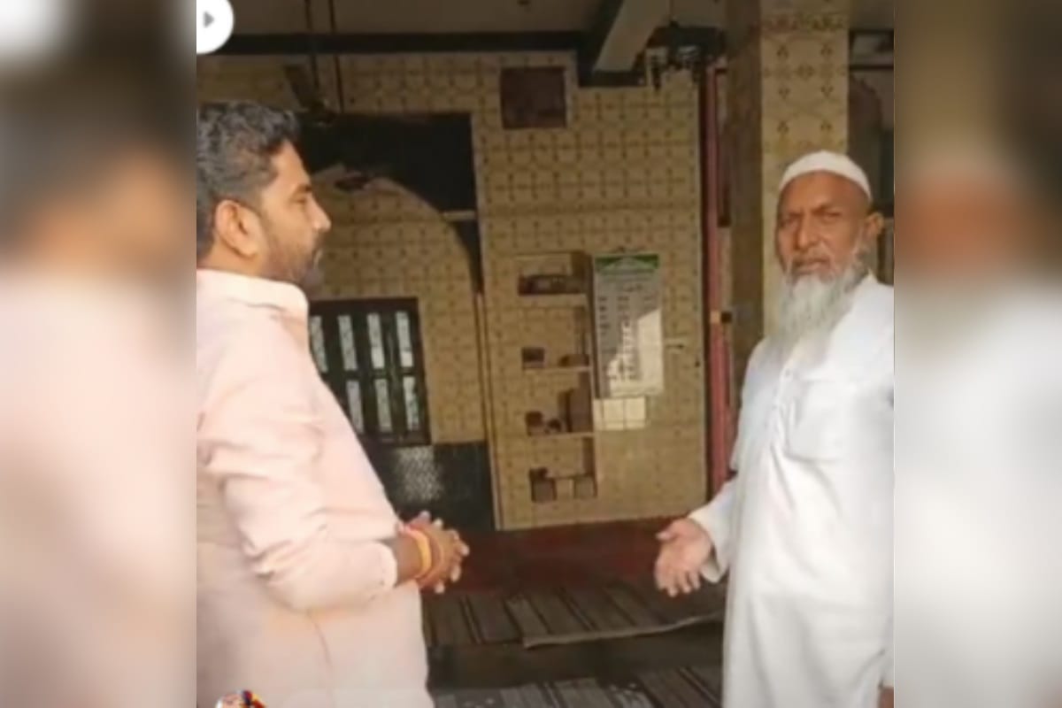 BJP leader has read Hanuman Chalisa in mosque in Baghpat district of Uttar Pradesh