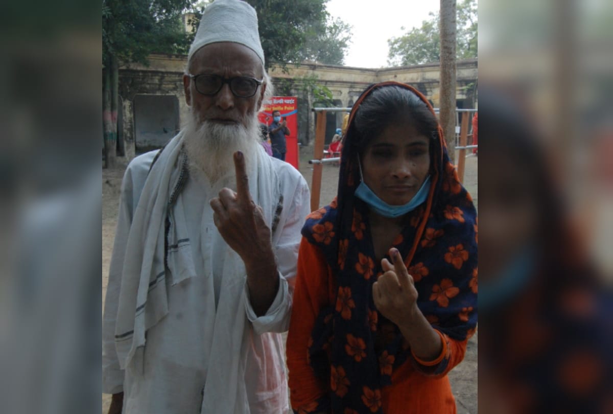 Blind People voted in Deoria by-election