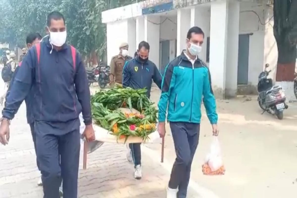 Muzaffarnagar SSP unveils ASP Tinki statue, she made more than forty sensational revelation in six-year job