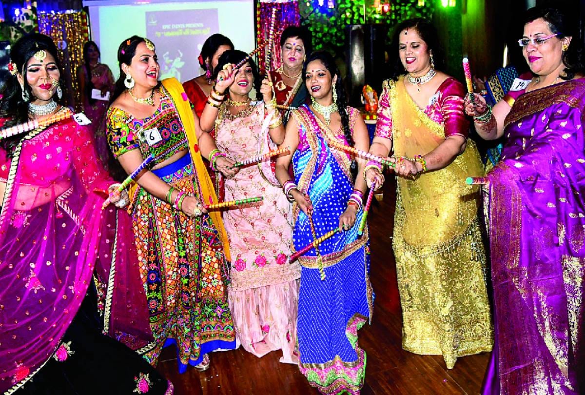 Karwa Chauth 2020 Party in Lucknow News:  karwa chauth party in lucknow, see pictures