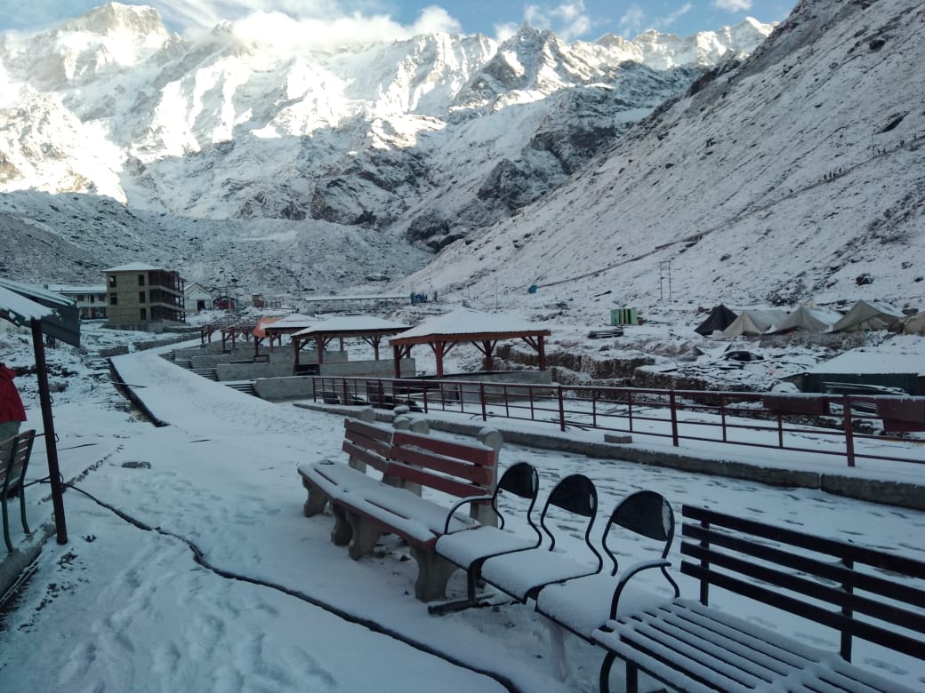 Uttarakhand Weather Forecast Today Update : rain and snowfall expected