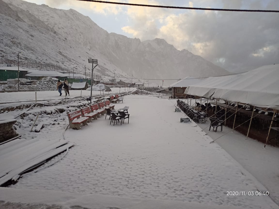 Uttarakhand Kedarnath Weather News : snowfall in kedarnath today
