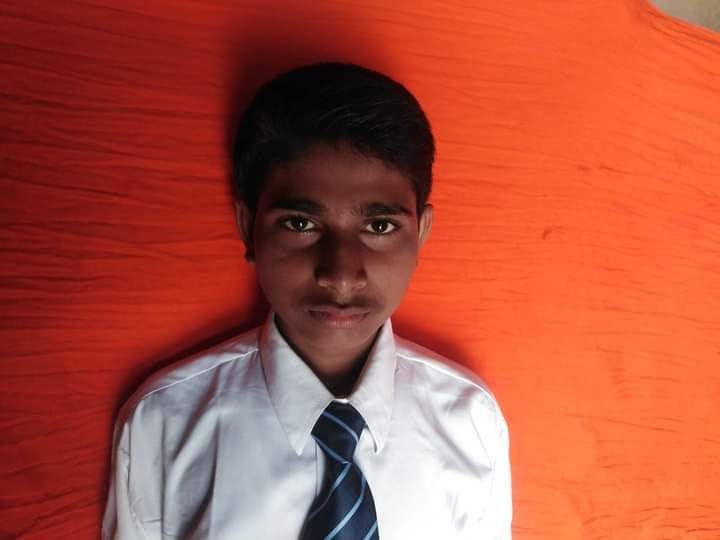 Teen's body found hanging from tree in Chitrakoot