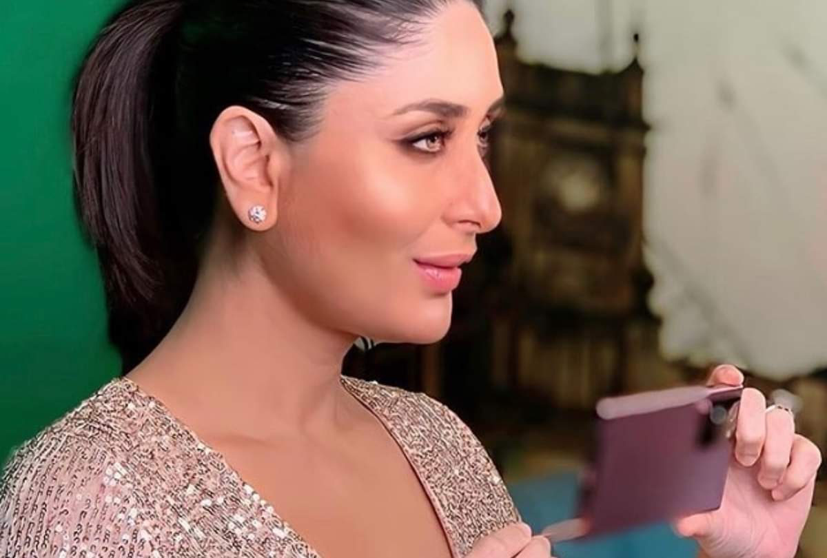 mommy to be kareena kapoor looks stunning in white polka dot dress