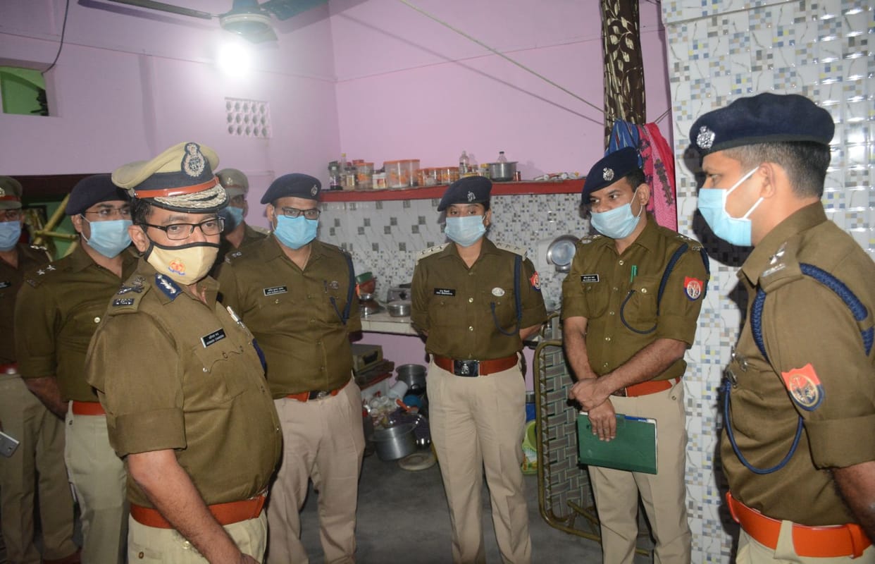 ADG bareilly inspection in double murder case moradabad