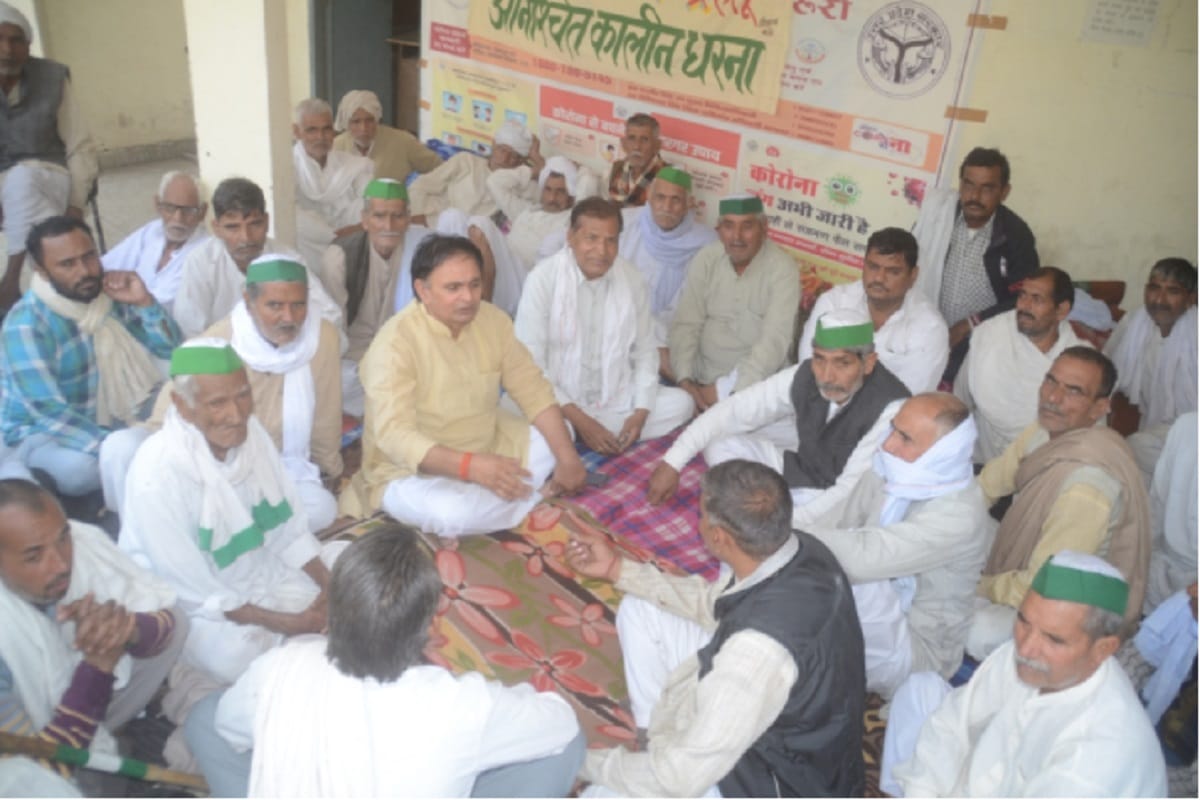 A farmer has dies of heart attack during protest in Baghpat
