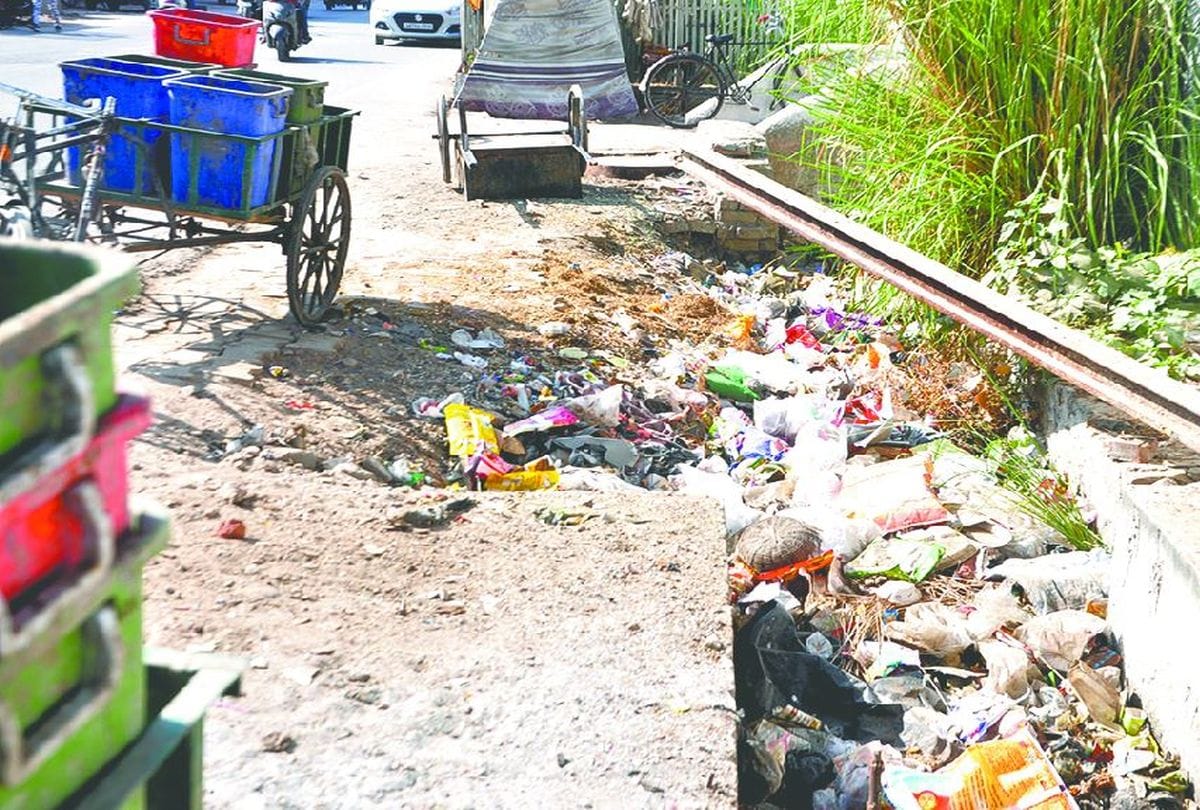 Door To Door Garbage Collection Fail Before Diwali