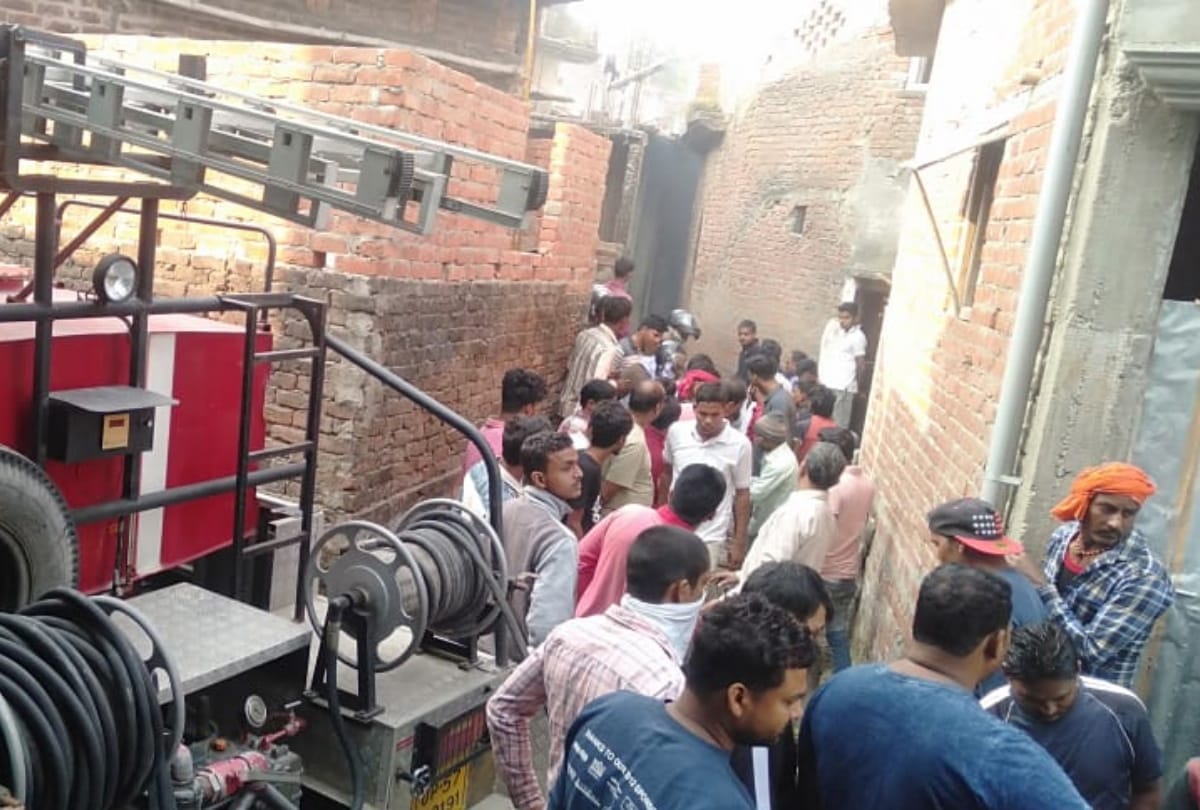 Kushinagar cracker factory blast four dead many injured First see photos