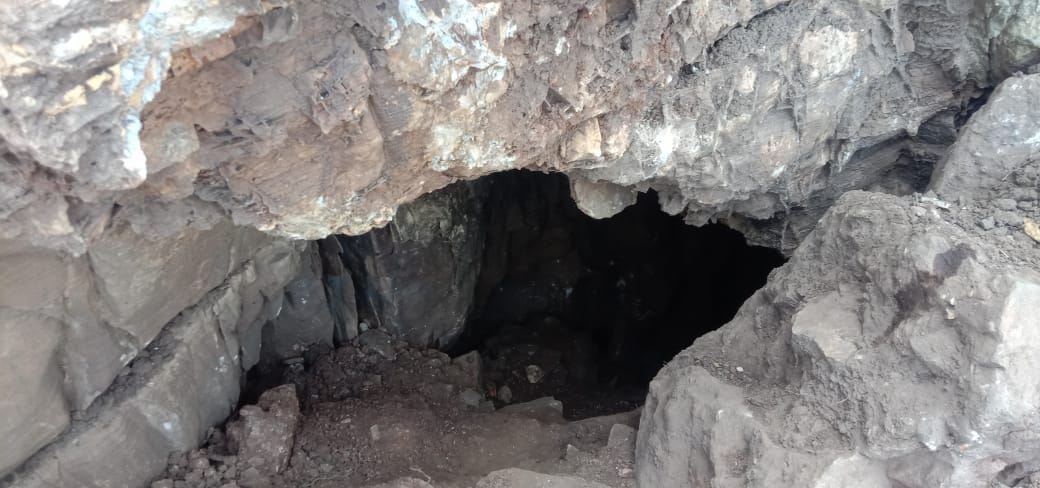 The other end of the mysterious cave was found
