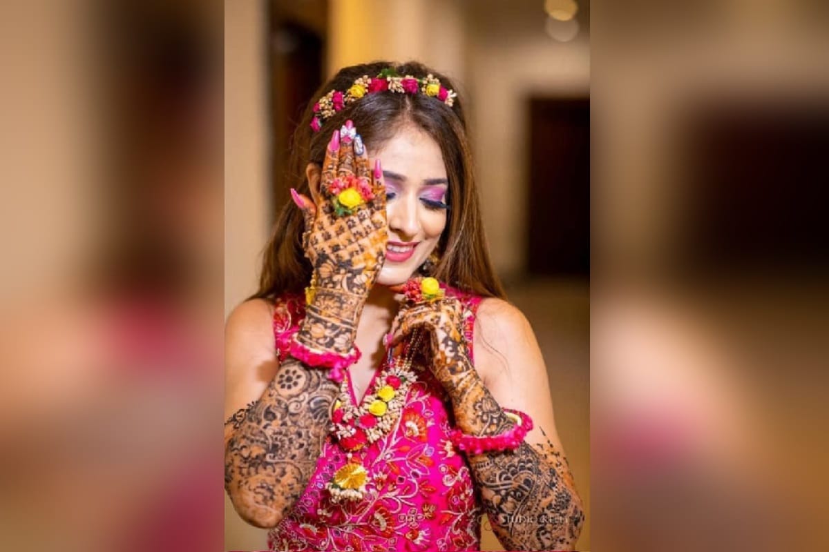 Karva Chauth 2020, Many couple will celebrate for Karvachauth in the hotel at Meerut