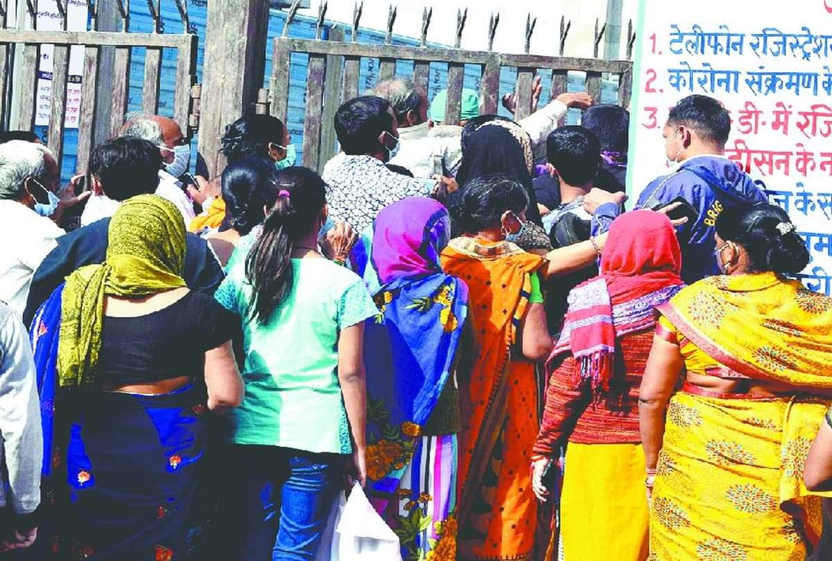 Sn Medical College Patients On Opd No Man On Help Desk