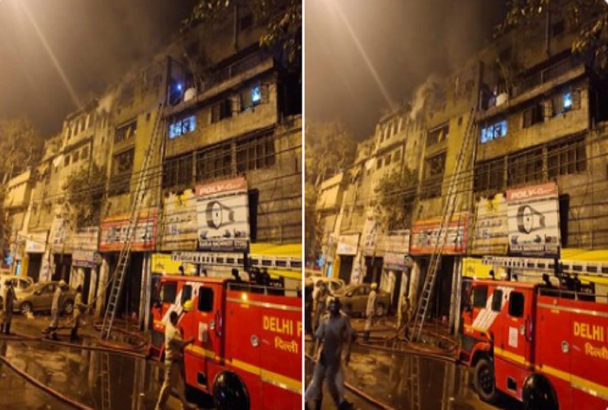 Delhi Fire breaks in a shop on GB Road
