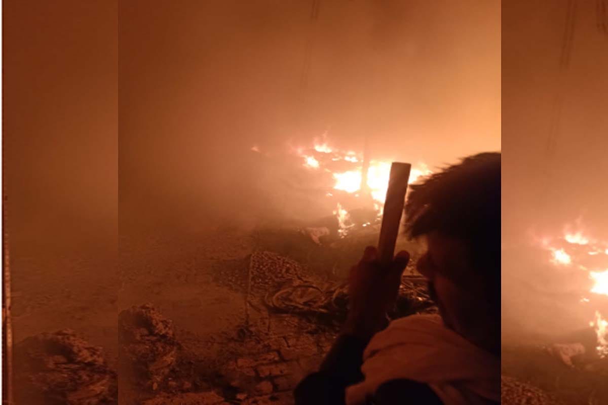 Fierce fire in drug company warehouse in Kankarkheda, Meerut