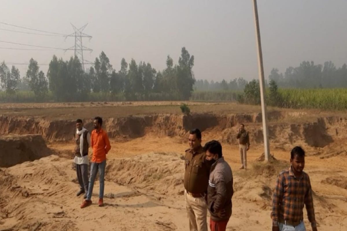 UP News: Weapon is found during the excavation after the British cannon in a village of Muzaffarnagar