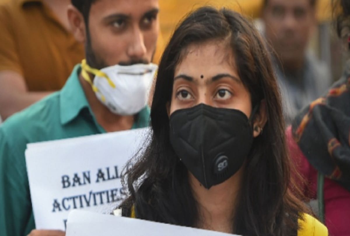 Health alert on uncontrolled pollution in Delhi