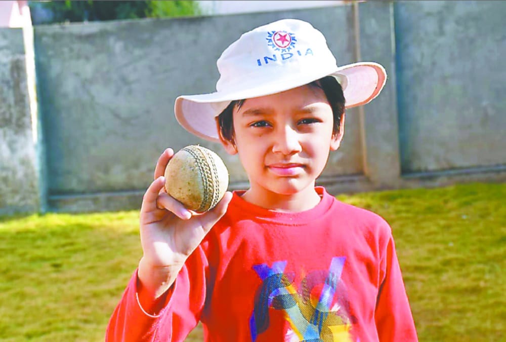 Uttarakhand Latest News: Six Year old Boy Akshaj  Tripathi Doing fast Bowling like cricketer Jasprit Bumrah