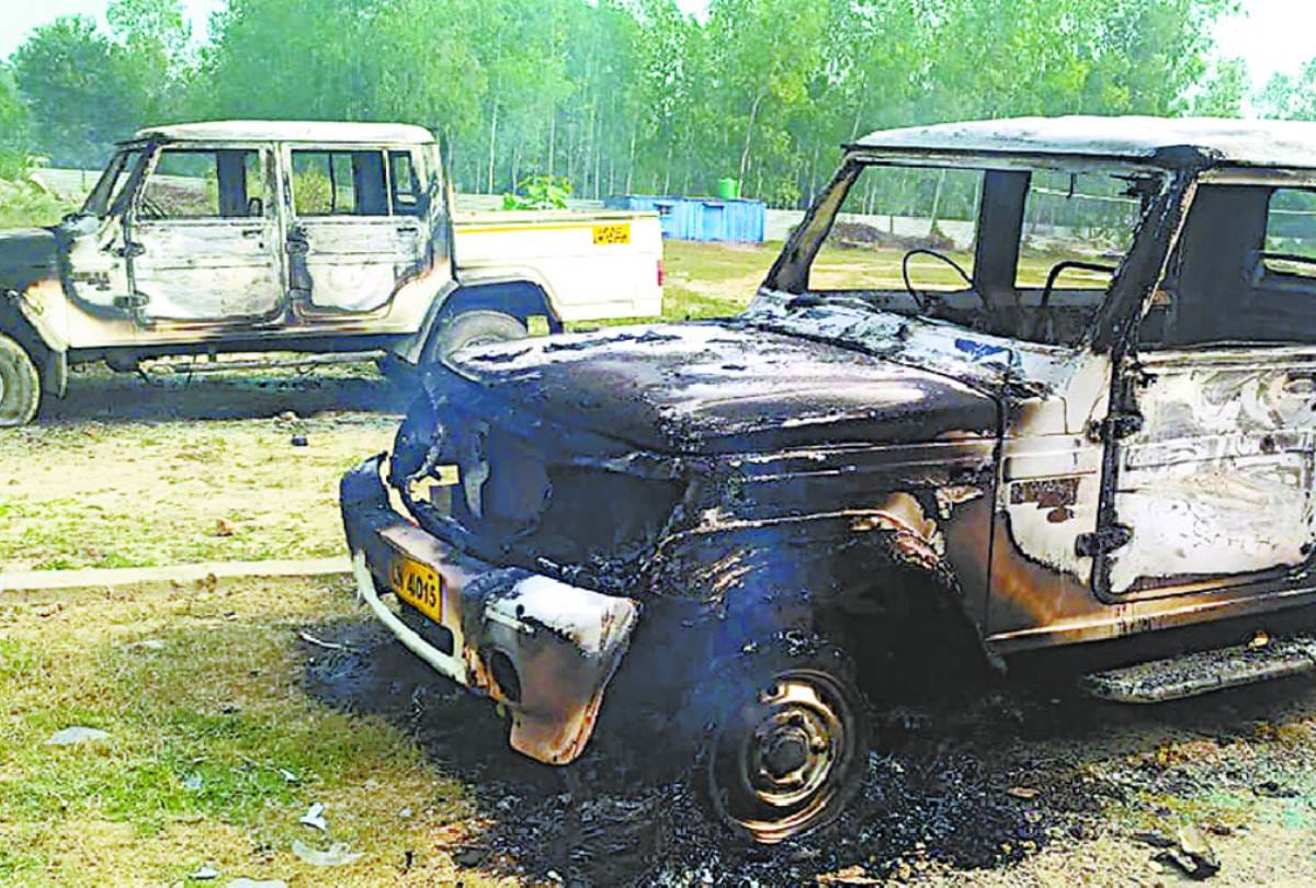 villagers set fire to purvanchal expressway plant in amethi