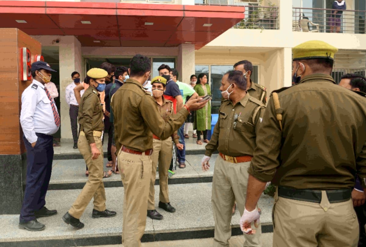 Greater noida cherry county double murder beside wife dead body bread was kept television was on know scene of flat
